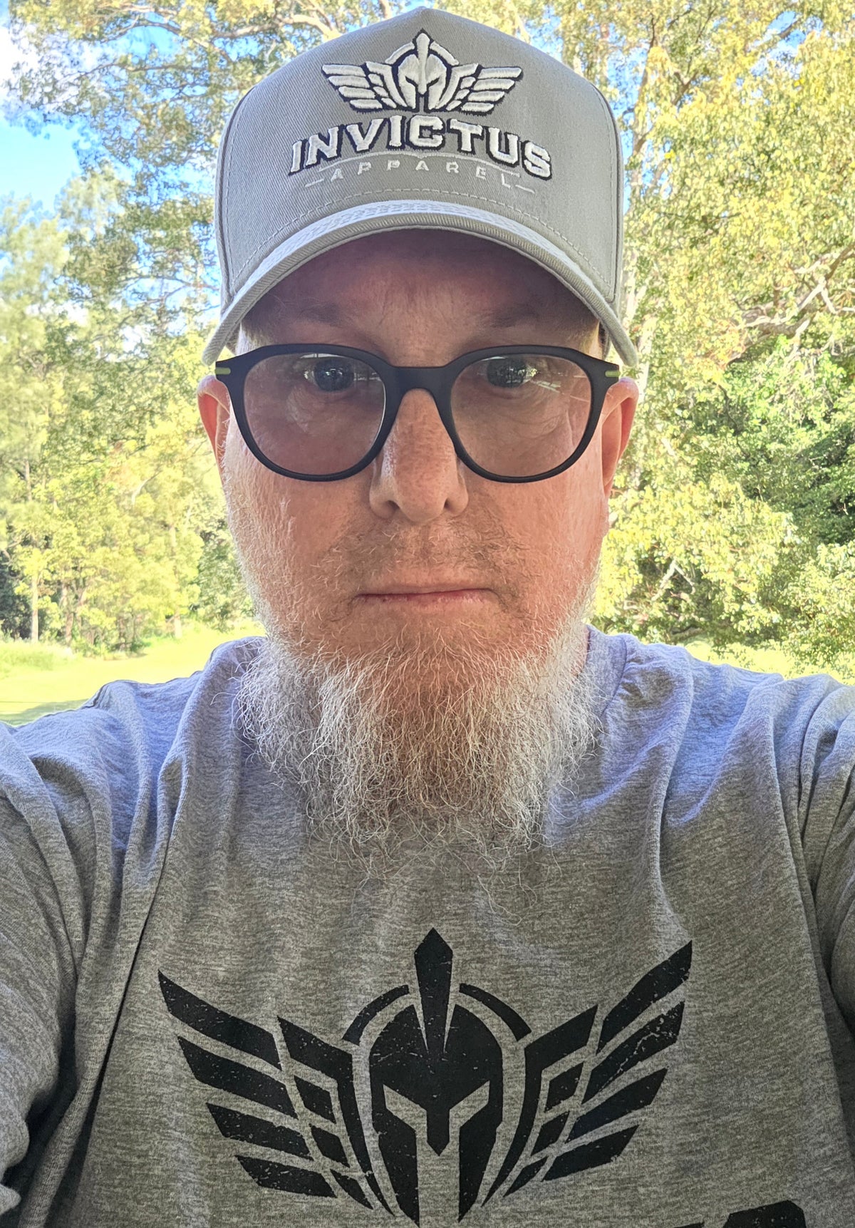 INVICTUS IRON-HELM Caps